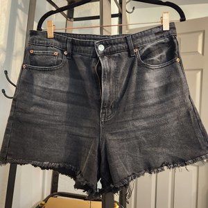 Highest Rise 90s Boyfriend Short